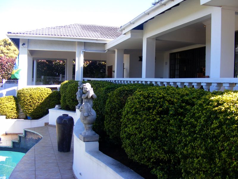 JR Guest House Gallery - JR Guesthouse Accommodation - Click to enlarge JR Guest House Gallery - JR Guesthouse Accommodation - Click to enlarge